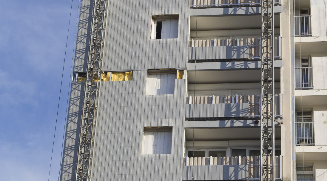 Housing facade rainscreen cladding, cladding with subframe (CWS)