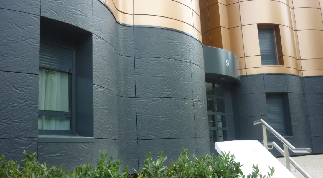 Wall bases solutions (facade facing)